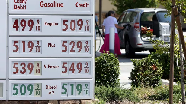 Shell: le bénéfice net recule au deuxième trimestre